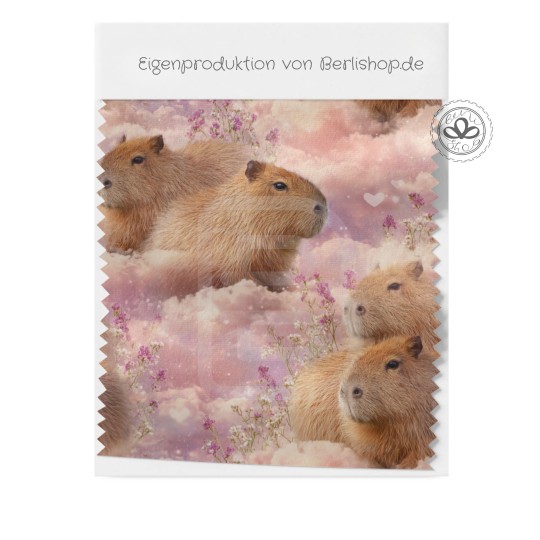 Designer Stoff Vorbestellung Capybara Wolken Pastell Rosa – Tier Stoff Meterware Eigenproduktion