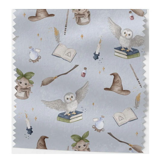 Baumwolle Canvas Zauberstoff Magische Eule Hexenhut Bücher Fantasy Grau/Grün – 153 g/m² –  Meterware 160 cm Eigenproduktion