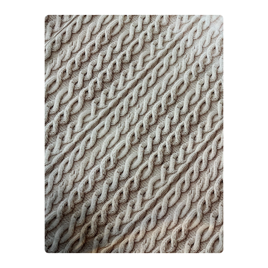 French Terry Sommersweat Zopfstrick Muster 145 cm – Strickoptik Beige – 240 g/m² – Eigenproduktion